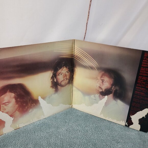 Bee Gees Spirits Having Flown (Record, 1979) - Picture 4 of 13